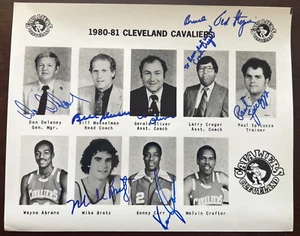 1980-81 CLEVELAND CAVALIERS AUTH AUTOGRAPHED TEAM PICTURE CARR, MUSSELMAN, ETC. - Picture 1 of 1