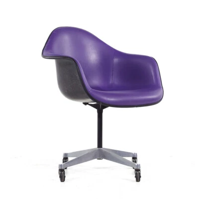 Eames for Herman Miller Mid Century Purple Padded Fiberglass Swivel Office Chair - Image 1 of 4