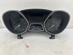 2017 Ford Escape Speedometer Cluster From 07/18/16 MPH - Picture 1 of 12