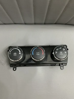 Jeep Compass Patriot 2011-2017 control de temperatura de aire acondicionado 55111278AG OEM Foto 1 de 4