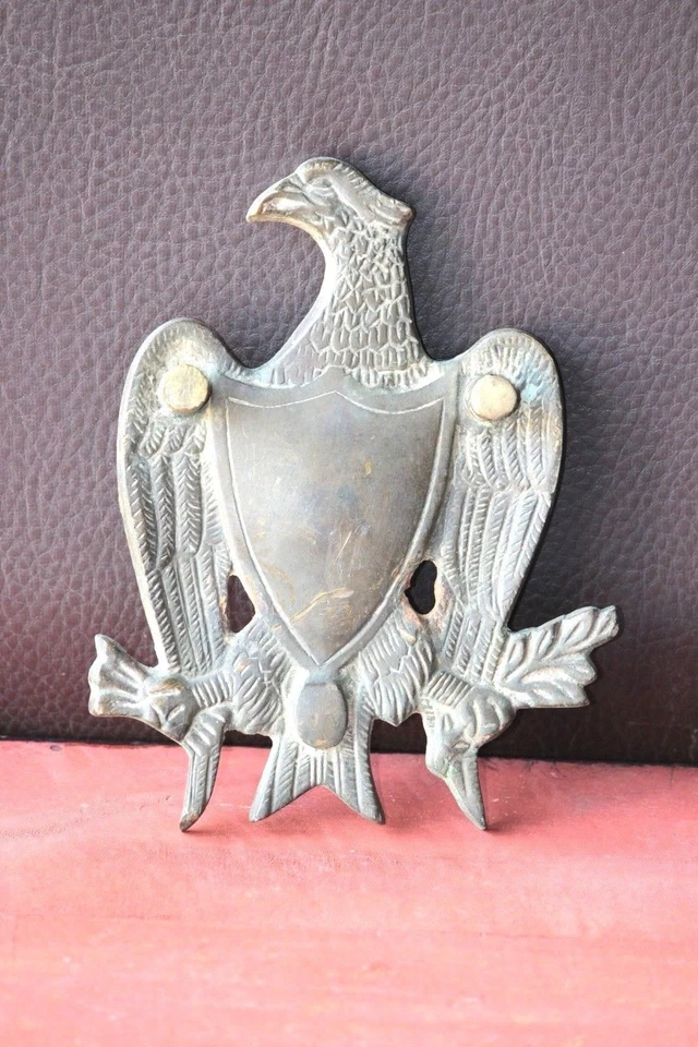Llamador de puerta de latón águila y escudo vintage decorativo americano coleccionable Foto 1 de 4