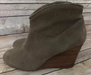 Aldo Sz 6 Taupe Brown Suede Wedge Booties - Picture 1 of 6