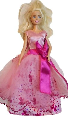 Barbie 2002 Mattel Vestido Feliz Cumpleaños Fashionistas 2015 Muñeca C365G  Foto 1 de 4