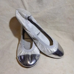 🩰 Bongo Scrunch Ballet Flats sz 9.5 M Silver Sparkle Fabric; Silver Cap Toe - Picture 1 of 17