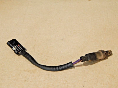 98 99 00 01 02 03 Isuzu Rodeo 02 Sensor Downstream 2.2L 4 cylinder - Image 1 of 4