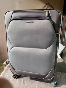 Samsonite Base Spinner M 66/24 Exp Koffer, Super Leicht, 4 Rollen, wie neu, 70l - Bild 1 von 9