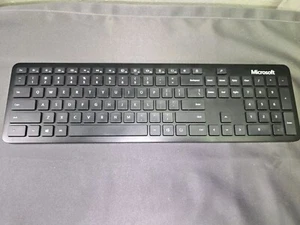 Microsoft Bluetooth Keyboard TESTED, WORKS GREAT Black - Picture 1 of 2