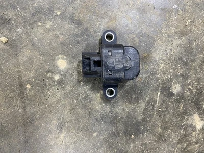 09 10 11 12 2009 2012 Kawasaki Ninja Zx6r Sensor Punta Sobre Ángulo Trasero Choque Zx6 R Foto 1 de 4