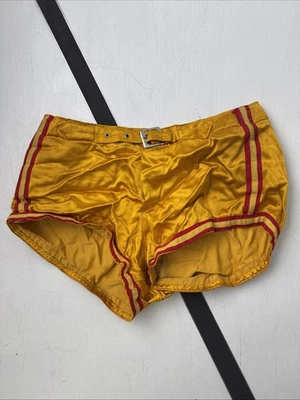 Pantalones Cortos de Baloncesto Wilson De Colección Atléticos con Cinturón De Colección Años 50 40 Se Ajusta a Cintura 29 Foto 1 de 4