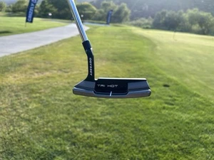 Men's Odyssey Tri-Hot 5K Two Putter - RH 34" - Picture 1 of 4