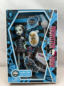 Muñeca Monster High Frankie Stein 2009 nueva en caja #N5948 - primera ola - Imagen 1 de 7