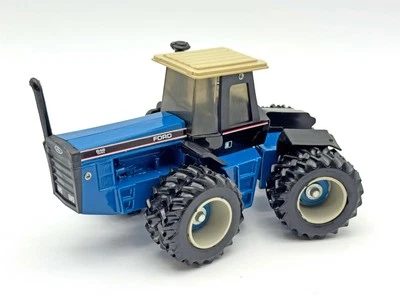 1/32 Ford 846 4WD Tractor With Duals - Image 1 of 2