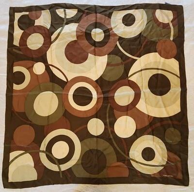 Cachecol quadrado de poliéster HALSTON 34" x 34" com motivo circular verde marfim marrom - Imagem 1 de 2