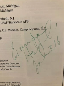 RARE VINTAGE EVANDER HOLYFIELD SIGNED USA-USSR HEAVYWEIGHT BOXING PROGRAM /PHOTO - Picture 1 of 3