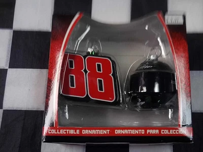 Dale Earnhardt Jr #88 NASCAR Navidad Adorno Coleccionable Nuevo CASCO + #88 Juego Foto 1 de 2