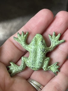 Mini Gusseisen Frosch Figur Briefbeschwerer grün - Bild 1 von 6