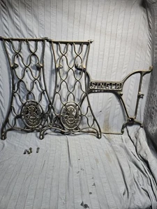 Antique Singer Treadle Sewing Machine Cast Iron table Base Ornate Repurpose - Picture 1 of 10