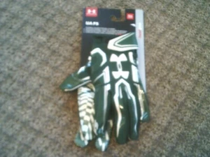 UNDER ARMOUR UA F5 mens XLARGE Football skill gloves, NEW - Picture 1 of 2