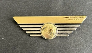 Ancienne insigne broche compagnie aérienne Air France crew stewart hôtesse - Picture 1 of 5