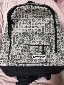 Mochila de día con patrón de puntos Pokemon Early Pikachu para exteriores - Imagen 1 de 3