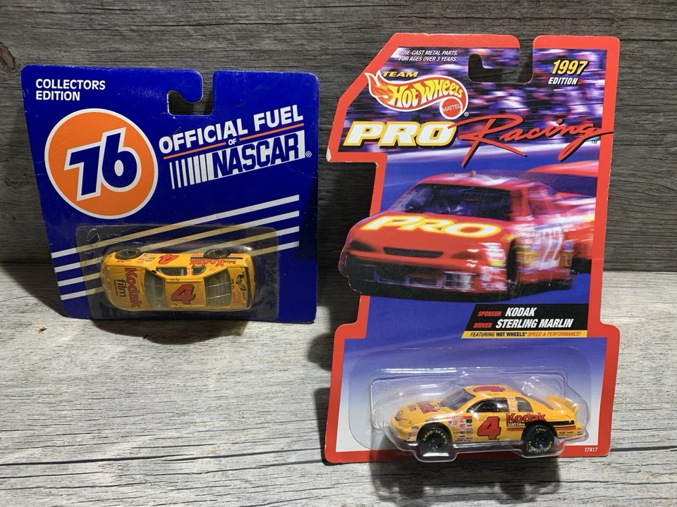 Película Kodak Sterling Marlin #4 1996-97 1:64 76 combustible NASCAR y Hot Wheels Foto 1 de 1