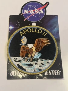 NASA Apollo 11 Mission 4" Patch A-B Emblem Space Moon Landing Moonwalk Eagle JSC - Picture 1 of 2