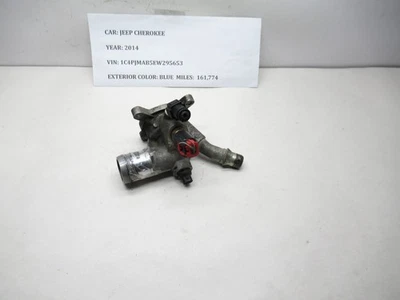 2014-2020 Jeep Cherokee 2.4L Engine Coolant Thermostat  Housing 05047772AB OEM Foto 1 de 4