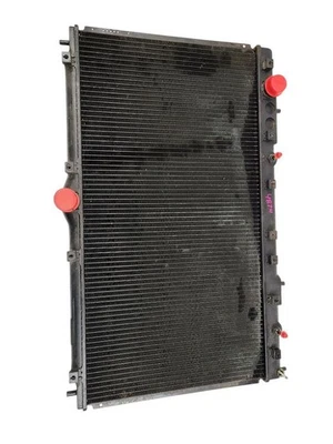 Radiador tracción delantera compatible con 94-99 3000GT 610979 Foto 1 de 4