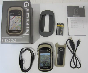 Boxed Garmin eTrex 32x Handheld GPS LATEST TOPO EU MAPS LATEST MODEL + FULL KIT! - Picture 1 of 22