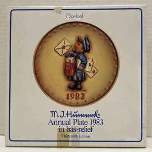 New/Open Box*M. J. Hummel GOEBEL 7.5" Annual Decorative Plate*1983*Boy w/Mail - Picture 1 of 4