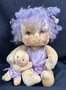 Muñeca de Colección Kenner Hugga Bunch Impkins Nuzzler Plus Bebé Pelo Púrpura 1985 Sello - Imagen 1 de 11