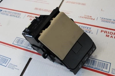 2008 2009 2010 2011 LEXUS GS350 GS460 TRIP RESET MIRROR SWITCHES TAN 84010-30660 - Image 1 of 4