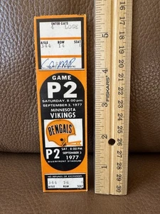 Vintage ~ 1977 Cincinnati Bengals vs Minnesota Vikings Unused P2 Ticket ~ Sep - Picture 1 of 6