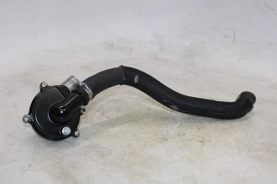 08-09 SUZUKI GSXR 750 OEM ENGINE WATER COOLANT PUMP - Image 1 of 4