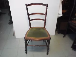 sedia antica in faggio con torniture,imbottita - Foto 1 di 5