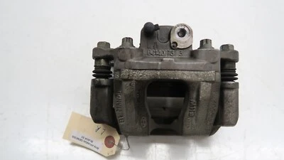 Pinza de freno trasera izquierda Hyundai Genesis G80 2015-2018 OEM Foto 1 de 4