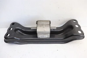 Soporte travesaño transmisión Mercedes Benz C63S AMG C205 cupé + montaje J235 - Imagen 1 de 4