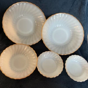 5 Vintage Anchor Hocking Schalen Milchglas Goldrand Lot 2 8,5" 1 6" 2 4,5" - Bild 1 von 8