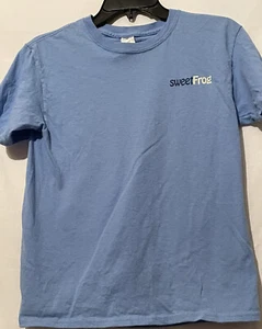 SweetFrog Tshirt Size M Youth - Believe there is Good in the World Blue T-shirt - Picture 1 of 7