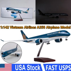 1:142 Vietnam Airlines Airbus A350 Simulation Airplane Model W/ LED Light Wheel - Picture 1 of 12