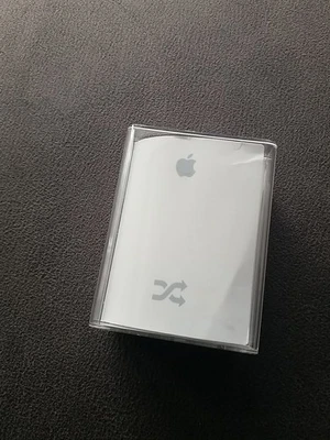 Apple iPod Shuffle 1. Generation, Weiß, 1GB Top Zustand - Bild 1 von 4