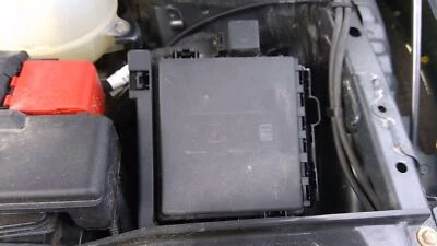 Engine Fuse Box CHEVROLET BLAZER 19 Foto 1 de 4