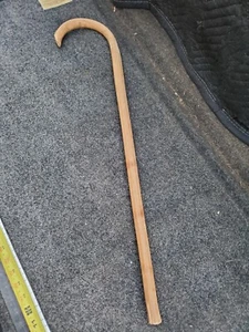 Vintage Carved Wood Cane 30" Octal Body, Short & Sturdy Wooden Crook Used - Picture 1 of 18