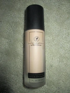 Base Savvy Minerals C1 ~~ nueva sin caja de Young Living - Imagen 1 de 2
