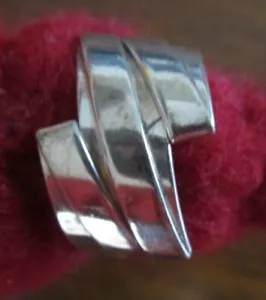 Sterling Silver Ring - Picture 1 of 5