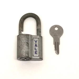 Candado vintage Yale con cerradura y llave PDX168 EE. UU. - Imagen 1 de 9