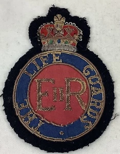 THE LIFE GUARDS  EARLY 1950’s  CLOTH PATCH BADGE  3" by 4"  ENGLAND - Picture 1 of 4
