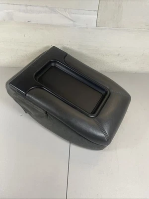 99-06 Chevy GMC Silverado Sierra Avalanche Carpet Console Arm Rest Jump Seat - Image 1 of 4