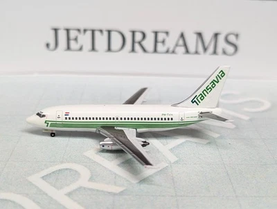 1/400 TRANSAVIA AIRLINES BOEING 737-200 LATE 1980'S COLORS PH-TVH AEROCLASSICS - Image 1 of 4