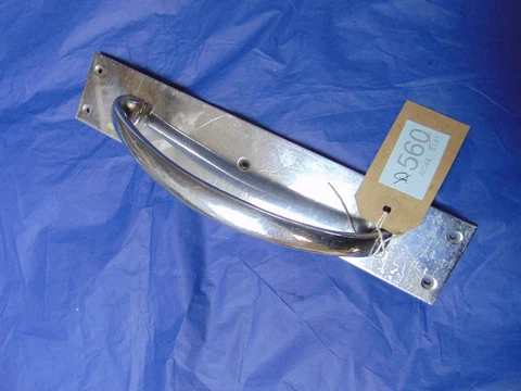 Vintage Chrome Push Pull Handle ref 560D Cover